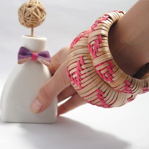 Bracelets en rotin rose mignon, tressés à la main, bracelets naturels, accessoires pour femmes - Product Image 4