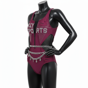 Traje de Baño Deportivo para Mujer, Tela Premium de Nailon y Spandex, 220 GSM, Panel de Malla Borgoña, Logotipo con Pedrería, Traje de Baño Personalizado para Mujer - Product Image 4