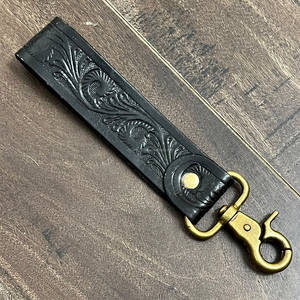Porte-clés en cuir véritable fait main, style western floral, avec sangle de poignet, personnalisable, vente en gros - Product Image 2