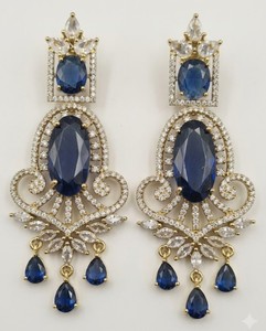 Pendientes de moda con gema de corte ovalado, diamantes americanos, brillantes, con diseño de lágrima y borlas, para bodas. - Product Image 1