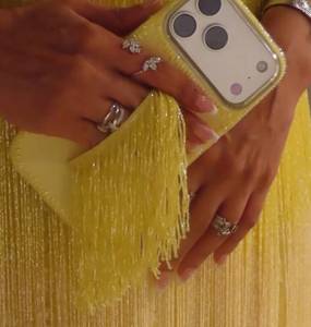 Funda Rectangular para Teléfono con Borlas de Cuentas Hechas a Mano, Resistente a Impactos, con Base de Algodón y Tema Bohemia - Product Image 1
