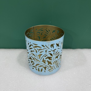 เชิงเทียนเหล็กสีน้ำเงินพร้อมใบแกะสลักดีไซน์แบบโบราณสำหรับตกแต่งบ้าน - Product Image 3