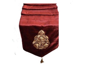 Nappe de table de qualité supérieure réutilisable en tissu résistant à la chaleur, élégante pour la cuisine et la décoration intérieure, protection de table stylée, export en gros - Product Image 4