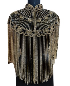 Poncho de soirée scintillant tendance d'été, respirant, orné de paillettes et de cristaux, magnifiquement brodé à la main avec des franges, de créateur, vente en gros - Product Image 1