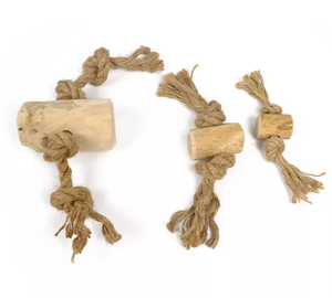Palito Masticable Natural de Madera de Café para Perros y Gatos |   Juguete Masticable Ecológico para Interiores |   Uso Diario - Product Image 2