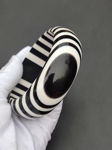 Custom Design Resin <b>Bangles</b> for Women and Girls, Handmade Fashion Bracelets for Traditional Outfits, Festive Occasions, Parties - Product Image 3