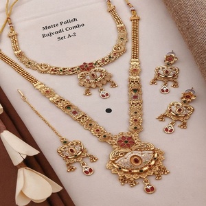 ชุดสร้อยคอผ้าฝ้ายคุณภาพเยี่ยมสำหรับผู้หญิง สวมใส่กับชุดชาติพันธุ์ สำหรับงานแต่งงาน จากซัพพลายเออร์อินเดีย - Product Image 3