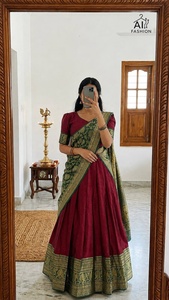 Lehenga Choli en soie marron pour femmes avec bordure verte, tenue traditionnelle indienne, tenue ethnique longue jusqu'au sol, toutes saisons - Product Image 2