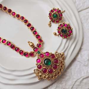 18K Gold Plated Stainless Steel Kemp Golden Pearl Designer Jewelry Set - Product Image 3