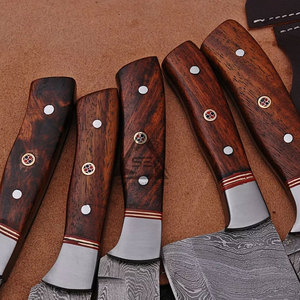 Juego de Cuchillos de Chef Damasco Hechos a Mano de Alta Calidad con Hojas de 67 Capas, Mangos de Madera Duraderos, para Diestros, Sostenibles, en Grandes Cantidades - Product Image 6