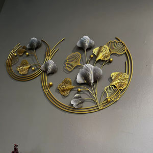 Art mural en métal fait main unique avec une finition de qualité supérieure, idéal pour les projets de décoration intérieure de luxe - Product Image 1