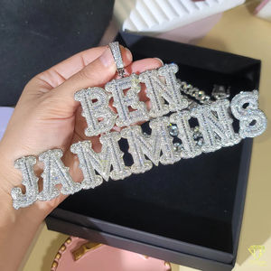 จี้เพชรรูปตัวอักษรแบบฟองหนาสำหรับผู้ชายสไตล์คนเมืองจี้ชื่อเฉพาะสำหรับผู้ชาย - Product Image 3