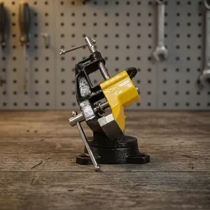 Étau pour bébé en fonte chromée de 75 mm Base fixe de précision et étau d'établi manuel à roulement État neuf ou d'occasion - Product Image 4