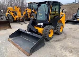 Excavatrice compacte d'occasion de 3 tonnes, jaune, avec cabine de sécurité fermée et lame de bulldozer hydraulique pour le développement de sites urbains - Product Image 4