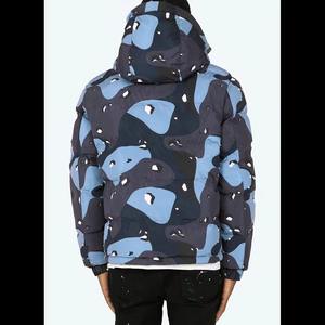 Abrigo Acolchado Grueso con Capucha Personalizado COI para Hombre, Chaqueta de Plumón con Cremallera para Invierno - Product Image 3