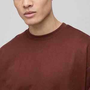 Sweat-shirt en tricot à col rond pour homme, couleur bordeaux, coupe ample, style décontracté, pour l'automne, longueur normale, couleur unie, pull-over - Product Image 1