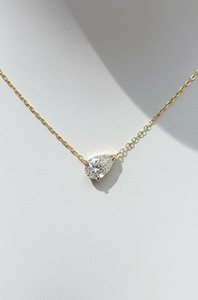 Collar con Colgante de Circonita Cúbica en Forma de Gota de Agua, Chapado en Oro de 18K, Estilo Minimalista, Cadena de Caja para Uso Diario, Joyería para Mujer - Product Image 1