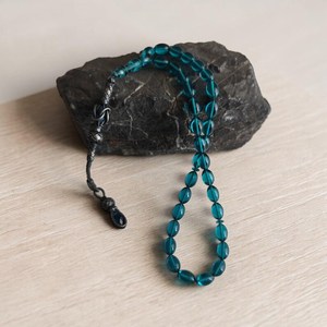Tasbih de Resina Azul Océano, Cuentas de Oración Islámicas Hechas a Mano, Misbaha Ovalada, Elegante Regalo Musulmán, Cuentas de Oración Tasbih de Resina Azul Hechas a Mano - Product Image 3