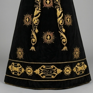 Premium Black Velvet Silk Elegant Gold Bullion Embroidered Church Statue Virgin Mary Vestment Gown for Women Summer Winter - Product Image 4