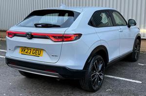 HR-V 1.5 H I-MMD ELEGANCE CVT EURO 6 2023 USADO EN EXCELENTES CONDICIONES, 5 PUERTAS - Product Image 3