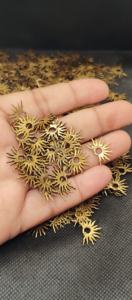 จี้ปะการังทองเหลืองรูปปีกสั่งทำพิเศษสำหรับเด็ก ดีไซน์หรูหรา เหมาะสำหรับงานไมโครมาคราเม่ เครื่องประดับสไตล์โบโฮชิค และพวงกุญแจ - Product Image 2