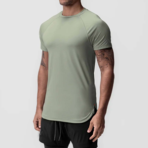 T-shirt pour homme à manches raglan vert olive, col rond, coupe ajustée, séchage rapide, sportif, tricoté, manches courtes, couleur unie, longueur standard - Product Image 5