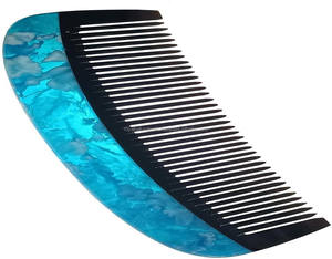 Meilleur peigne en corne de buffle unique de haute qualité pour les soins capillaires à domicile Massage en corne naturelle et peigne à poux pour les soins capillaires - Product Image 1