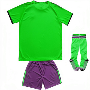 Tenue de football à faible MOQ pour équipes, uniforme d'entraînement de football pour jeunes, uniforme de football très vendu pour la vente en ligne, vêtements de sport de football - Product Image 5