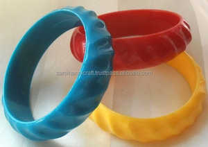 Brazaletes de Resina Coloridos y Vibrantes, Creaciones Artesanales Únicas, Joyería de Moda Elegante y Moderna, Certificada por IGI, para Mujer, Regalo de Aniversario - Product Image 5