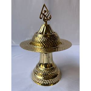 Exquisito quemador de incienso de metal que mejora la relajación al crear una atmósfera tranquila llena de una fragancia reconfortante. - Product Image 5