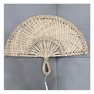 Abanico artesanal de hierba tejida, abanico hecho a mano de primera calidad para boutiques y tiendas de regalos. - Product Image 4