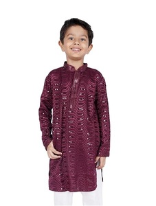 Conjunto de Kurta para Niños, Rojo, Rayón, Ropa Étnica, Bordado con Lentejuelas, Manga Larga, Traje Tradicional Pakistaní para Bodas, Largo hasta la Rodilla, Corte Regular - Product Image 5