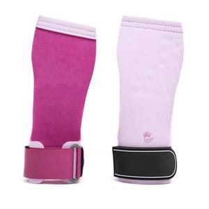 Guantes de Gimnasio con Agarre Personalizado para Levantamiento de Pesas, Soporte de Muñeca de Silicona, Almohadillas de Microfibra y Cuero Vacuno para Palma de la Mano - Product Image 4