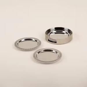 Ensemble de sous-verres en métal tendance pour la présentation des boissons, décoration moderne, protection de table - Product Image 1