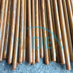 Venta caliente de alta calidad de Vietnam piso de limpieza personalizado grano de madera de PVC, cepillo de Cable LARGO DE Color café/mango de tubo de mopa - Product Image 4