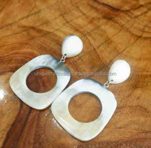 Pendientes de Cuerno Ovalados Hechos a Mano, Diseño Clásico y Elegante, Accesorios de Moda Pulidos, de Búfalo, Ecológicos, para Regalo al por Mayor - Product Image 6