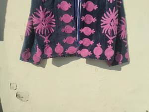 Chaqueta Bomber Reversible de Terciopelo con Bordado Suzani, Chaqueta Térmica para Mujer con Estampado Floral, Hecha a Mano, Otoño Invierno, Regalo Vintage para Ella - Product Image 2