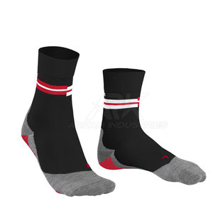 ผลิตถุงเท้ากีฬาแบบมืออาชีพ ราคาขายส่ง ถุงเท้ากีฬาแบบ unisex สีตามสั่ง - Product Image 4