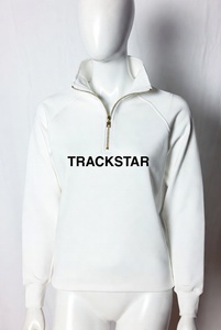 Sudadera de Mujer Color Rosa Pastel con Cierre de Cremallera, Estampado de Letras Negras Trackstar y Detalles Dorados - Product Image 4
