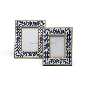 Cadre photo en bois fait main avec incrustation de mosaïque en résine noire, décoration abstraite moderne - Product Image 6