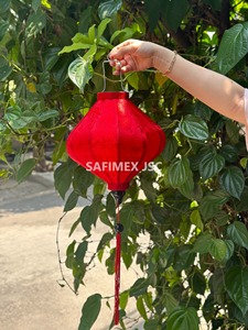 Linterna de Bambú Hecha a Mano en Vietnam, Decoración Colgante para Restaurantes, Fiestas y Bodas, Cubierta de Tela de Seda, Colorida, Venta al Por Mayor para Exportación - Product Image 2
