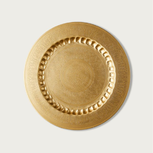 Elegant hammered rose gold charger <b>plate</b> with sleek <b>black</b> cutlery on white wood. Gorgeous presentation available Wholesale price - Product Image 2