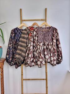 Pur coton terreux Floral bohème débardeur élégant et confortable indien Bagru bloc imprimé court vêtements de jour d'été - Product Image 2