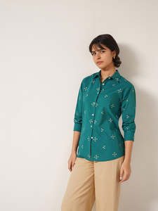 Green Printed Button Down Shirt With Three Quarter Sleeves Turn-down Collar Loose Fit Casual Woven <b>Viscose</b> Cotton Fabric - Product Image 3