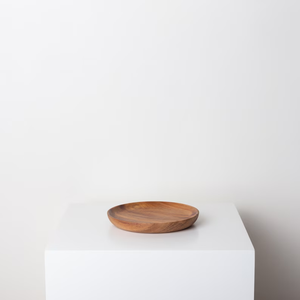 Plato de Madera de Acacia: Plato Tallado a Mano, Vajilla de Madera, Regalo Artesanal para el Hogar - Product Image 4