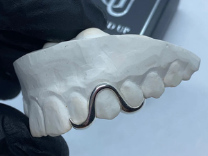 Grillz dentaire en argent sterling 925 massif, style hip-hop, bijou dentaire unisexe, pour usage quotidien, capuchon dentaire en métal - Product Image 1