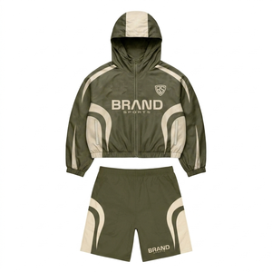 Ensemble court coupe-vent en polyester 120 GSM pour homme, design à panneaux orange et violet, logo personnalisé par sublimation, survêtement grande taille - Product Image 5