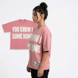 T-shirt pour femme à épaules tombantes, col rond, coupe oversize, avec broderie effet vieilli - Product Image 3