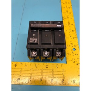 4 Interruptores de Circuito General Electric NP1578013P31 - Equipos y Piezas de Semiconductores de Confianza de Marca Global - Product Image 3