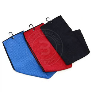 Serviette de golf pratique à grande surface pour nettoyer complètement le matériel après les matchs par temps de pluie - Product Image 2